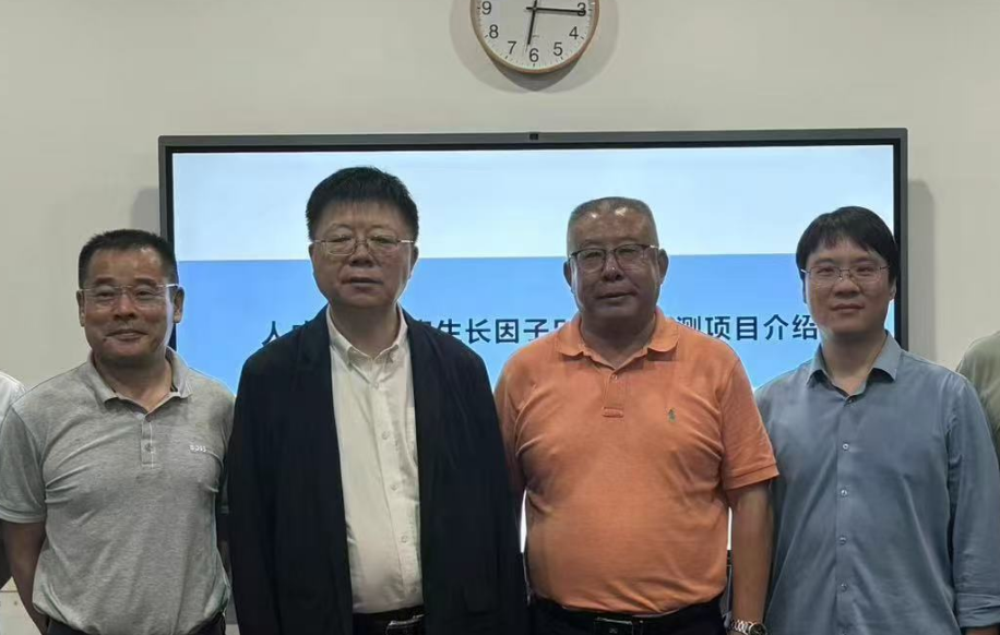 為真生物一行拜訪溫醫大李校堃院士